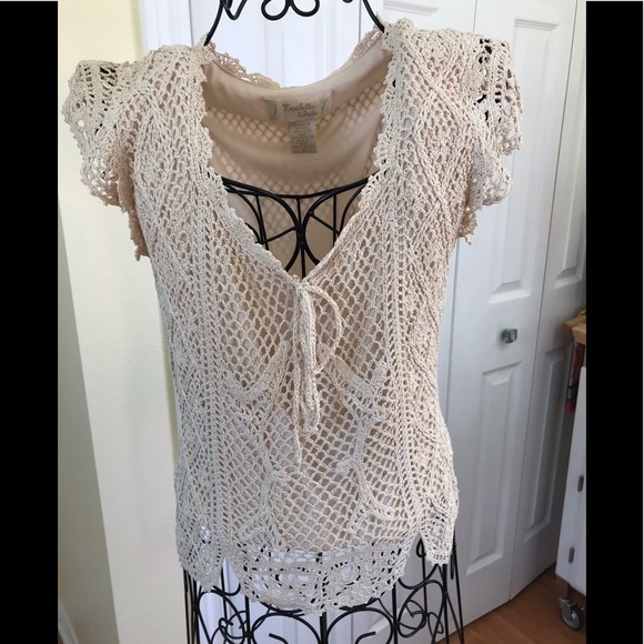 Kroshetto by Pappilon Sweaters - Kroshetto by Pappilon Short Sleeve Crocheted Ivory Top, Lined, Crop, Vintage Med